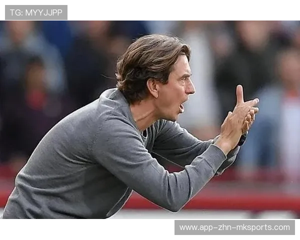 热刺的困境：球迷嘘声与球员冷落主帅的背后真相，热刺球迷反应视频