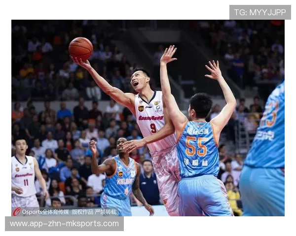 广东队外线组合开火